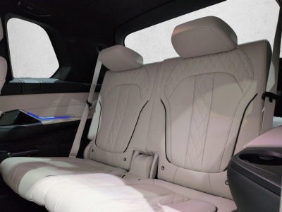 2025 BMW X7 M60i Sports Activity Vehicle