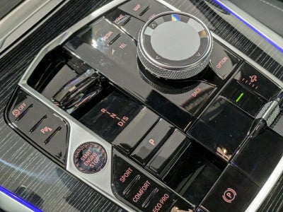 2025 BMW X7 M60i Sports Activity Vehicle