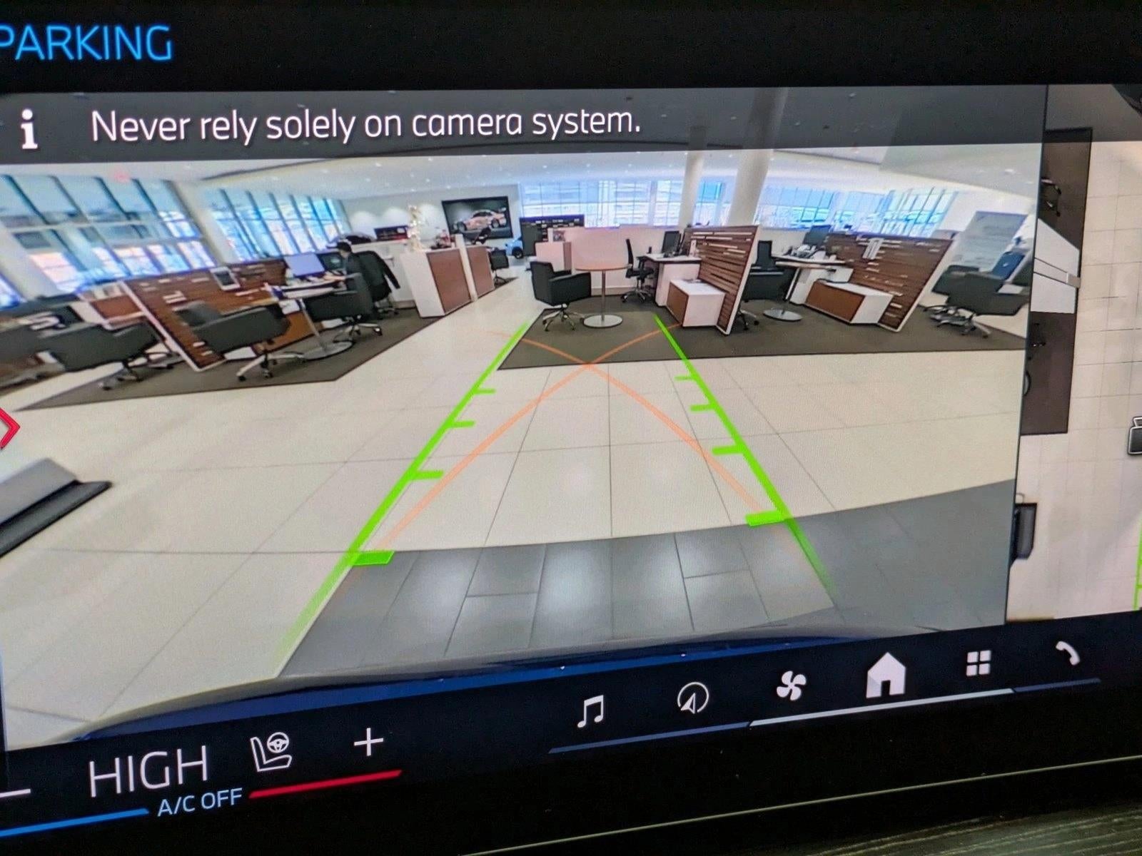 2025 BMW X7 M60i Sports Activity Vehicle