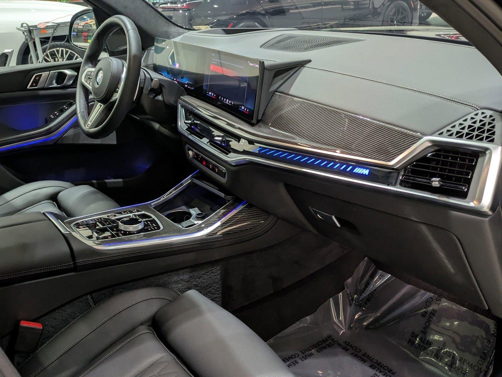 2026 BMW X7 M60i Sports Activity Vehicle