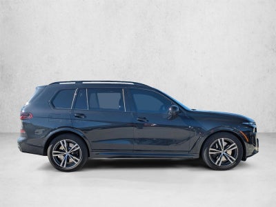 2026 BMW X7 M60i Sports Activity Vehicle