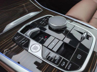 2024 BMW X7 M60i Sports Activity Vehicle