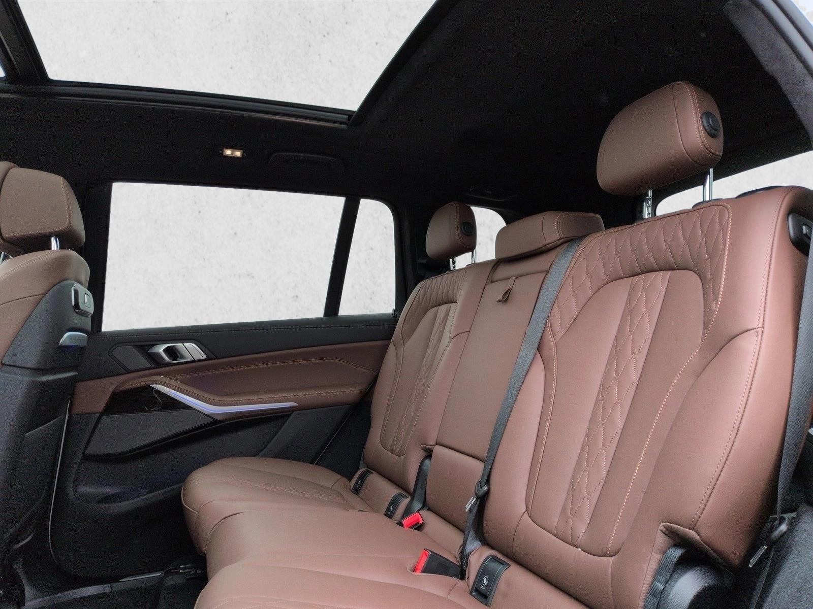 2024 BMW X7 M60i Sports Activity Vehicle