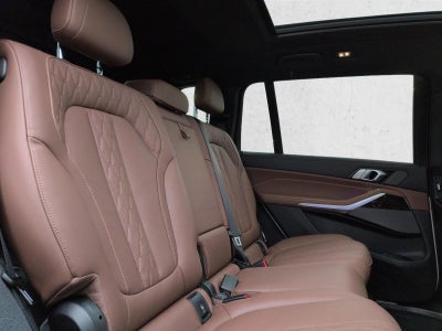 2024 BMW X7 M60i Sports Activity Vehicle