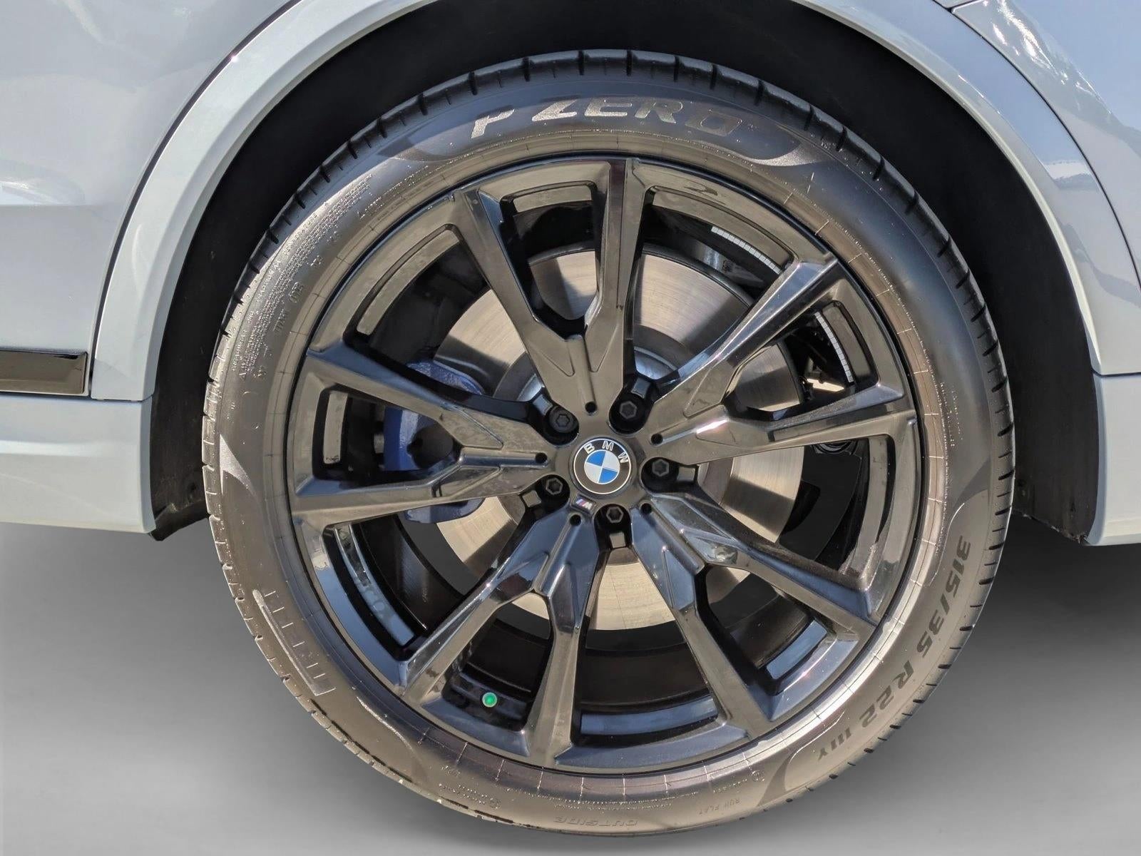 2026 BMW X7 M60i Sports Activity Vehicle