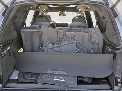 2026 BMW X7 M60i Sports Activity Vehicle