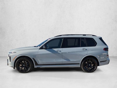 2026 BMW X7 M60i Sports Activity Vehicle