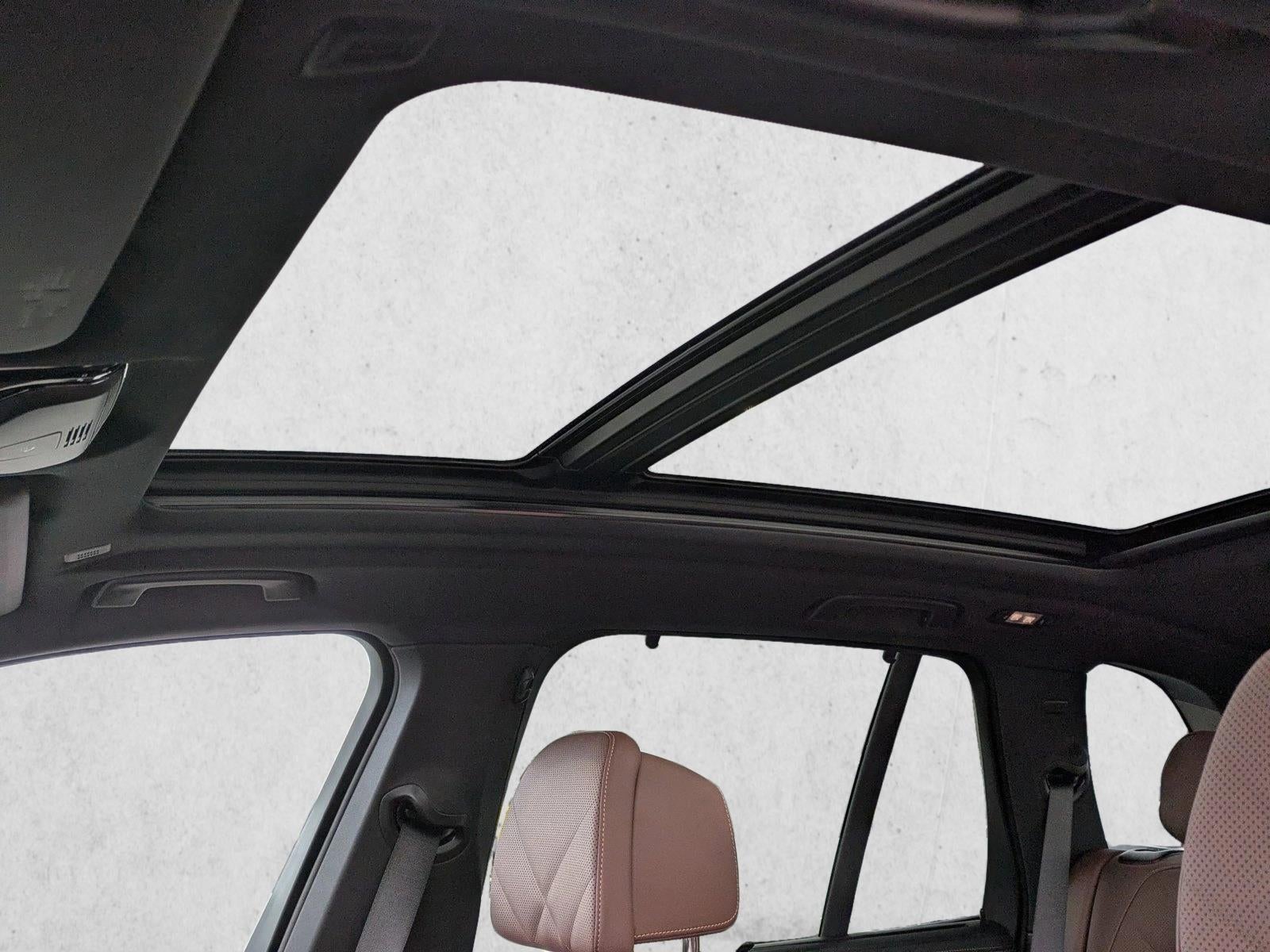 2025 BMW X5 M60i Sports Activity Vehicle