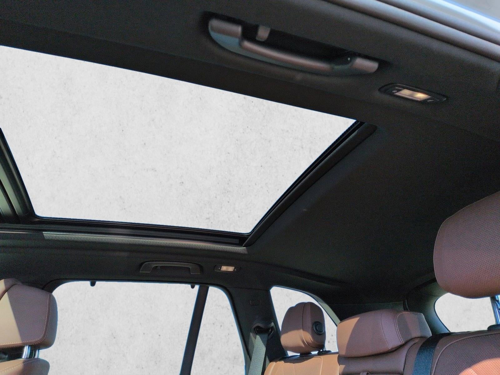 2025 BMW X5 M60i Sports Activity Vehicle