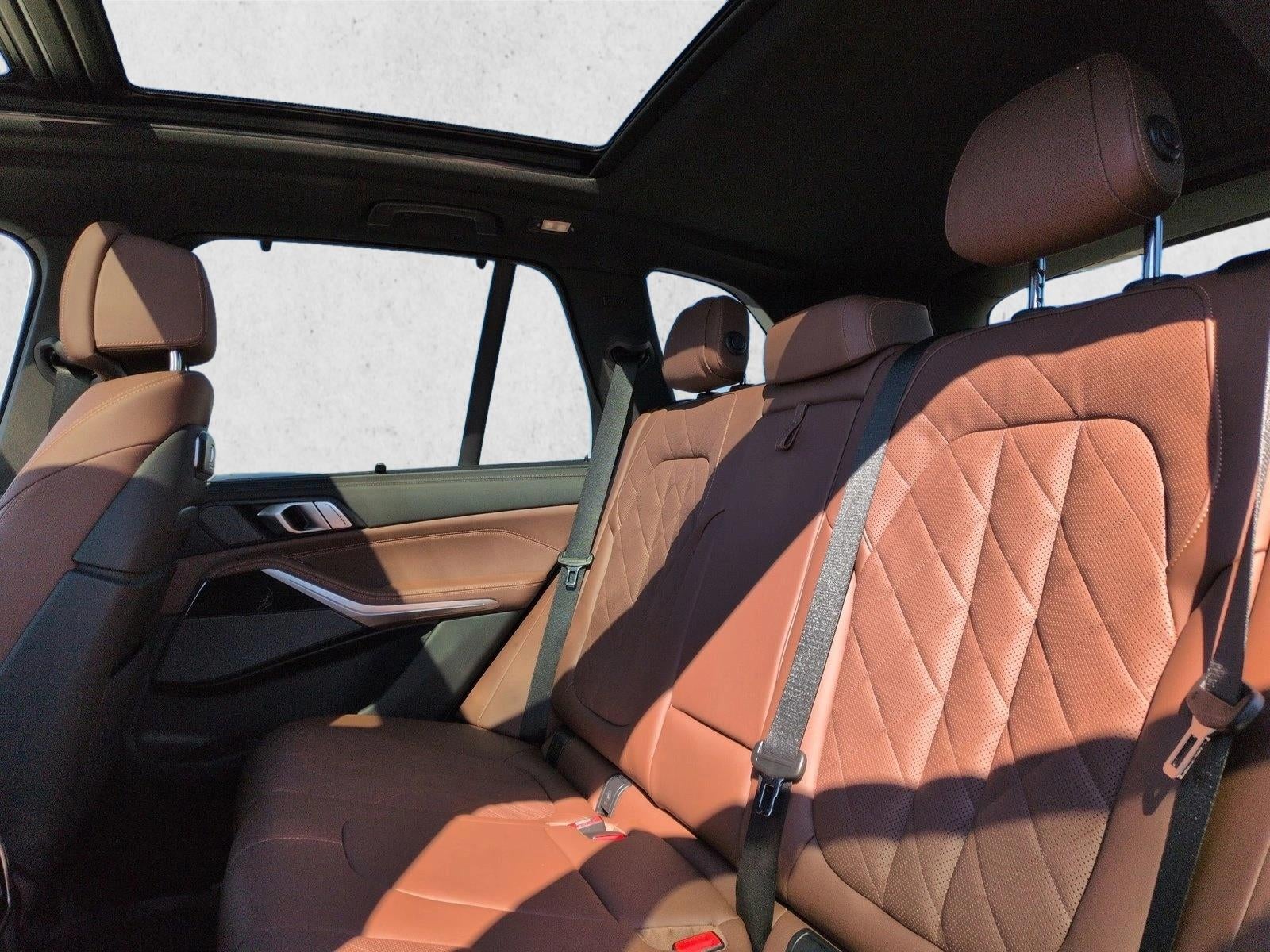 2025 BMW X5 M60i Sports Activity Vehicle