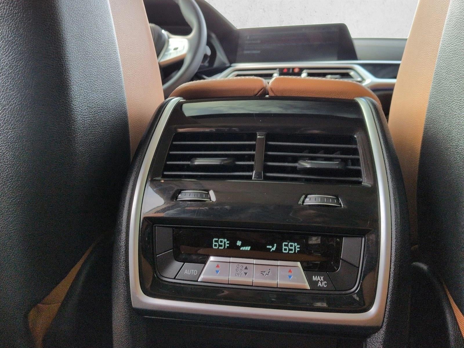 2022 BMW X7 xDrive40i Sports Activity Vehicle