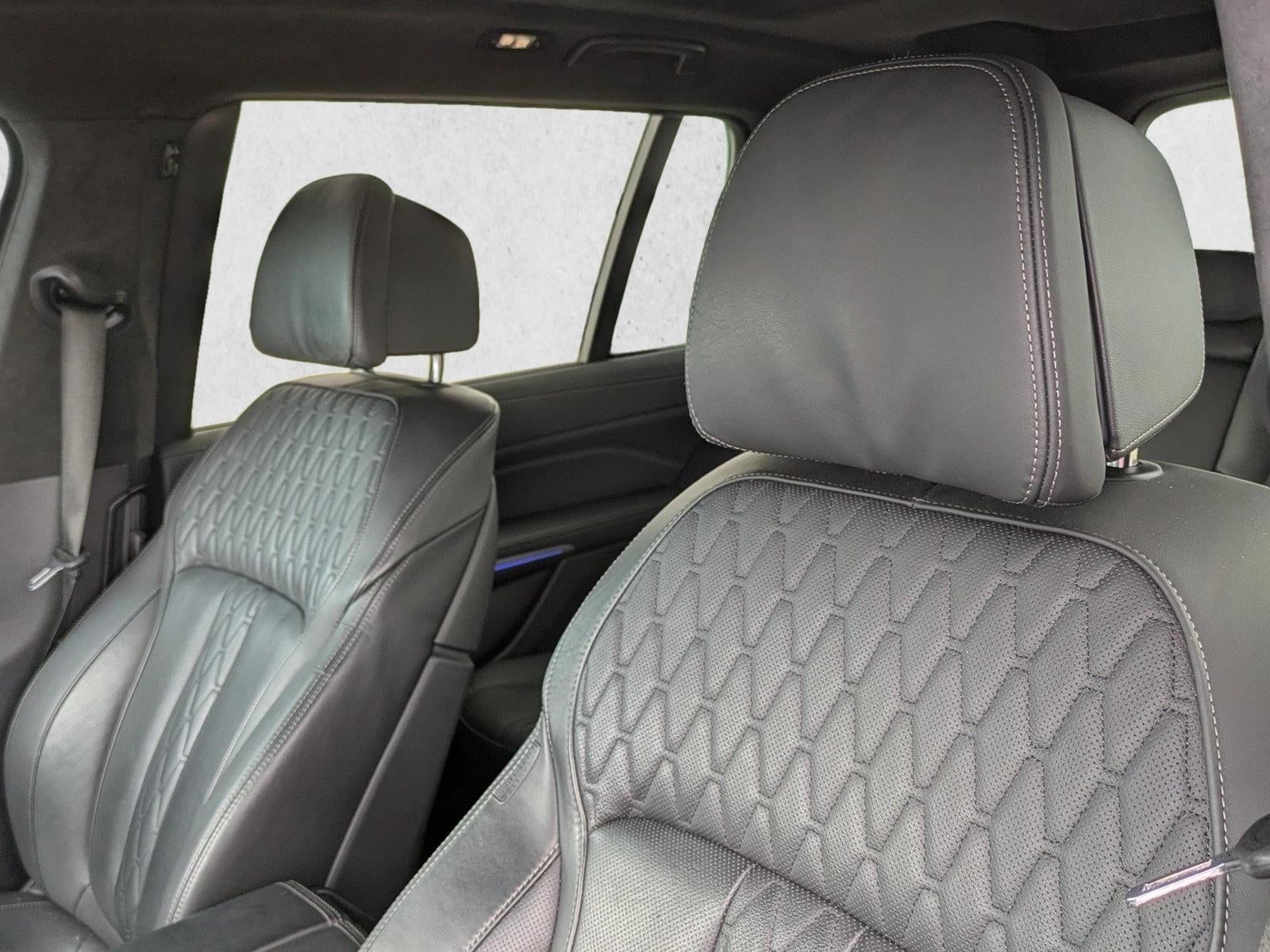 2022 BMW X7 xDrive40i Sports Activity Vehicle