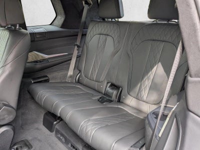 2021 BMW X7 xDrive40i Sports Activity Vehicle