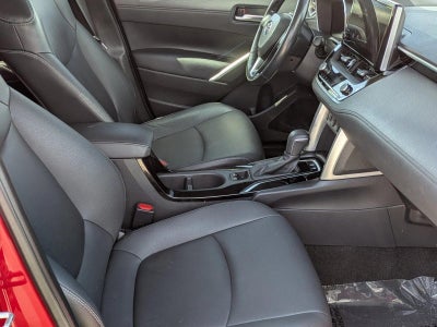 2023 Toyota Corolla Cross XLE 4WD (Natl)