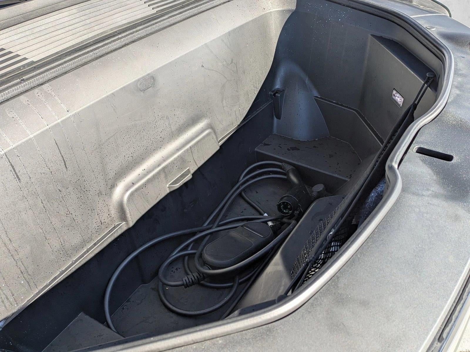 2023 Rivian R1S Adventure Quad-Motor Large Pack