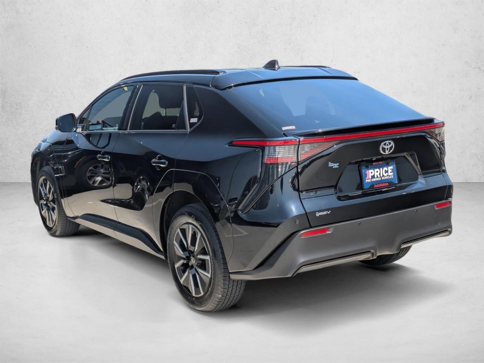 2026 Toyota bZ XLE Plus FWD (Natl)