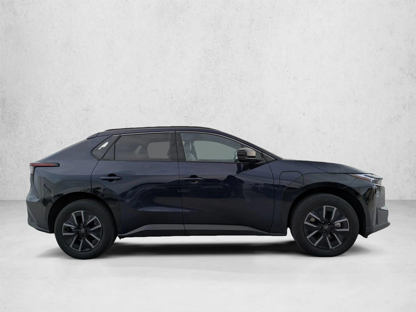 2026 Toyota bZ XLE FWD (Natl)
