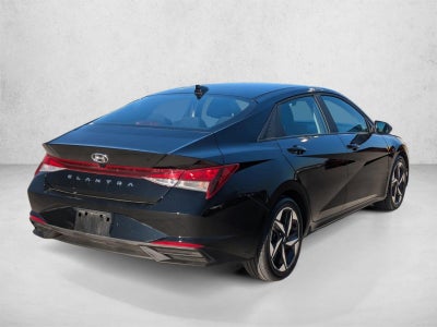2023 Hyundai ELANTRA SEL IVT