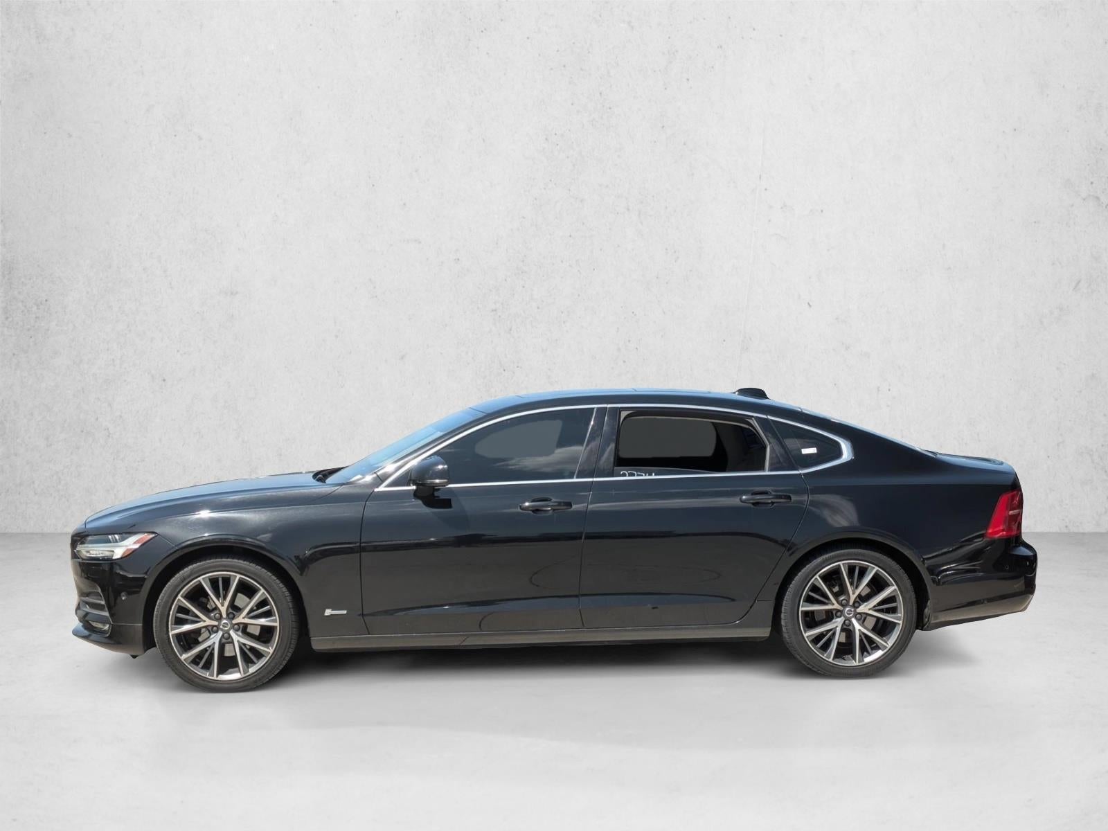 2018 Volvo S90 T5 AWD Momentum