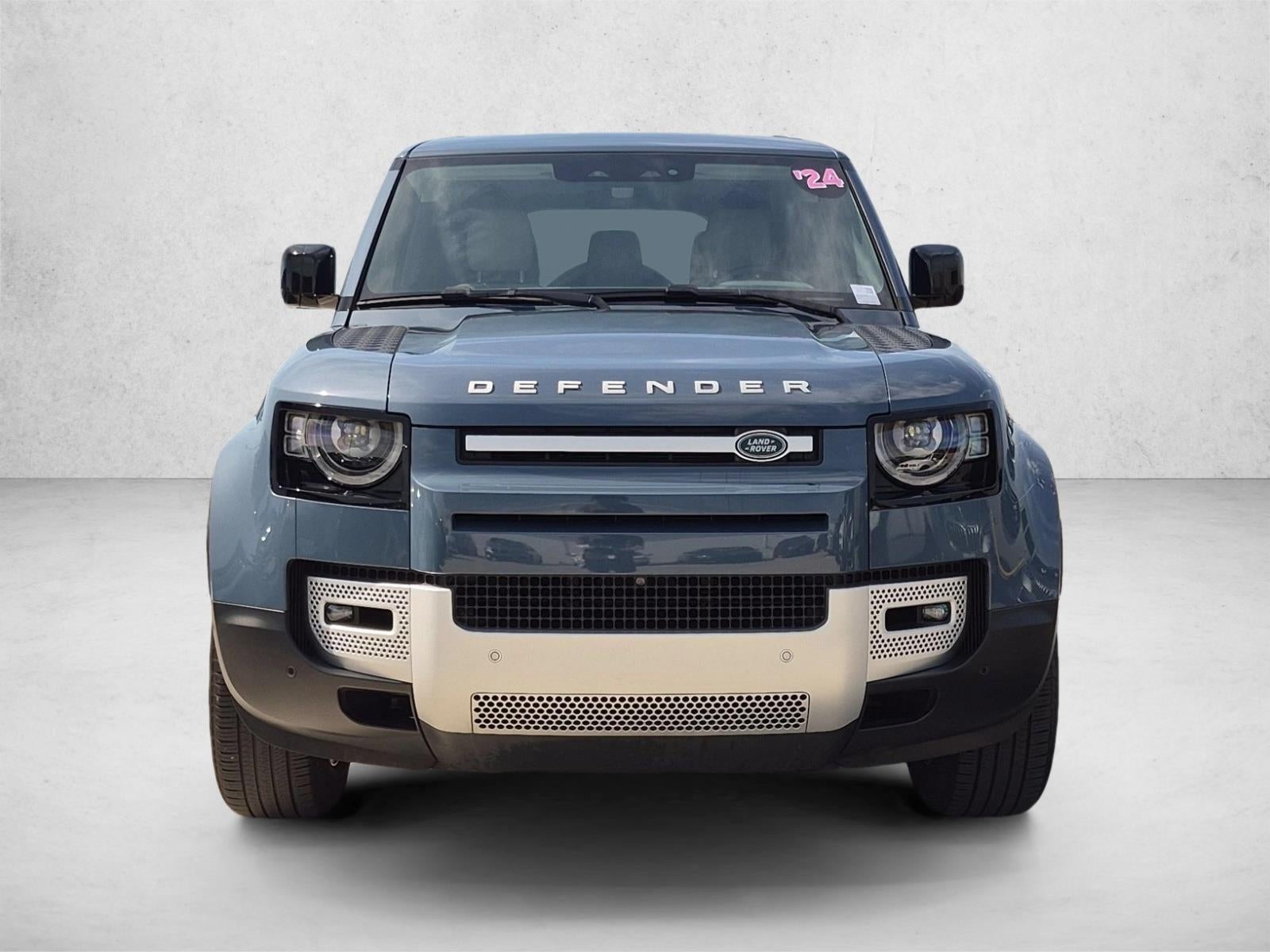 2024 Land Rover Defender 110 P400 S