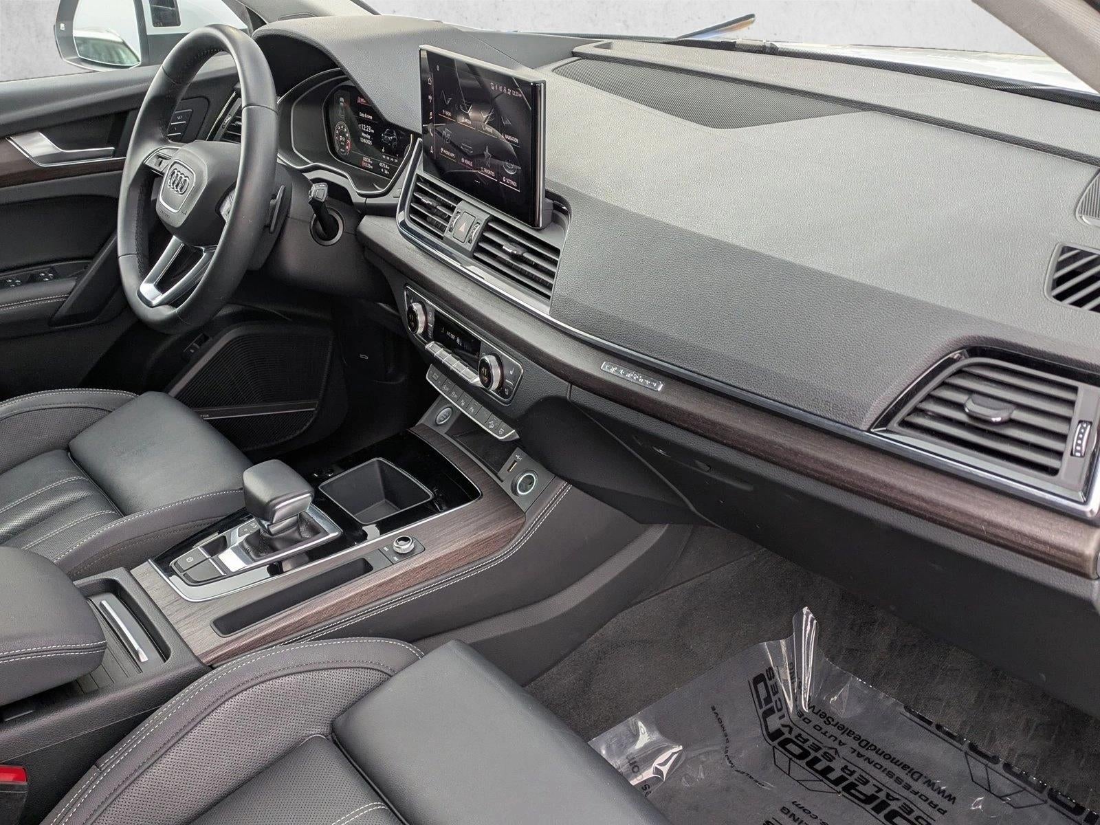 2021 Audi Q5 Prestige 45 TFSI quattro