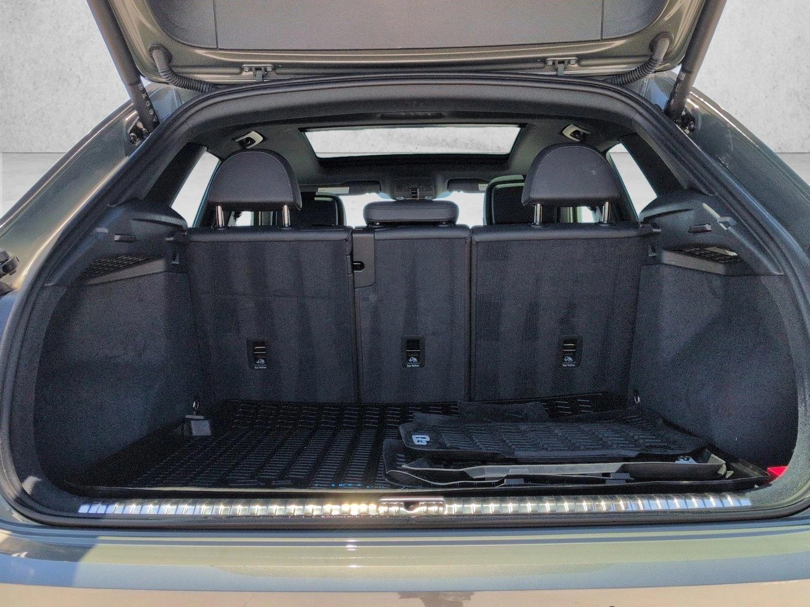 2024 Audi Q3 S line Premium 45 TFSI quattro