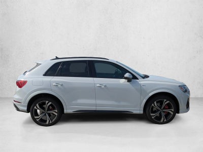 2023 Audi Q3 S line Premium Plus 45 TFSI quattro