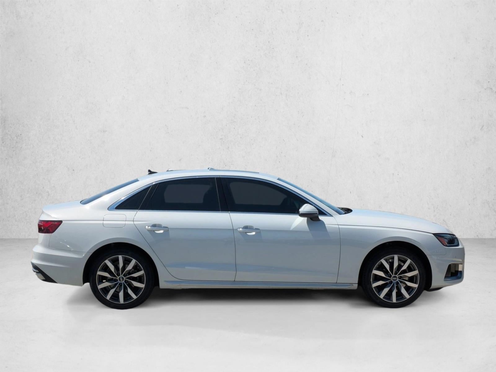 2022 Audi A4 Sedan Premium Plus 40 TFSI quattro