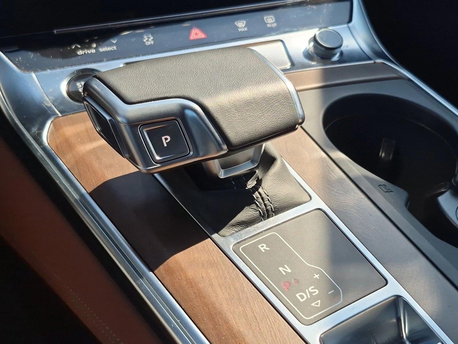 2025 Audi A6 Sedan Premium Plus 55 TFSI quattro
