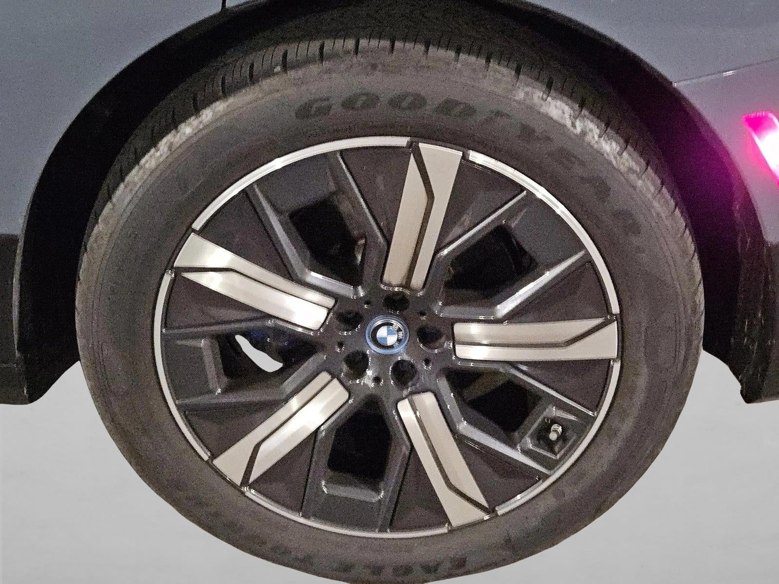 2024 BMW iX Sports Activity Vehicle
