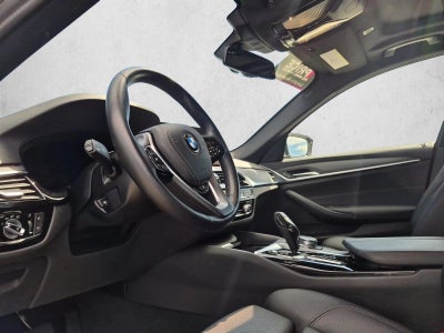 2022 BMW 530i xDrive Sedan