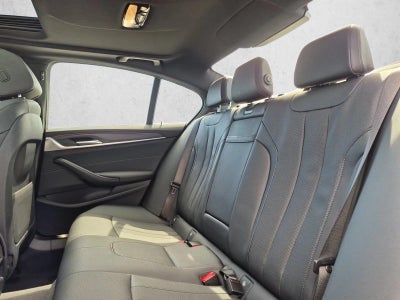 2022 BMW 530i xDrive Sedan