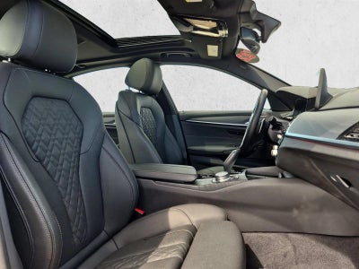2022 BMW 530i xDrive Sedan