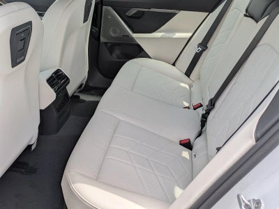 2027 BMW 550e xDrive Sedan