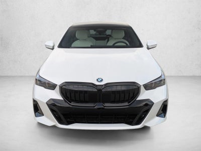 2027 BMW 550e xDrive Sedan