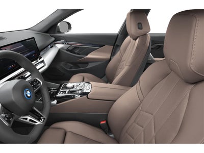 2027 BMW 550e xDrive Sedan
