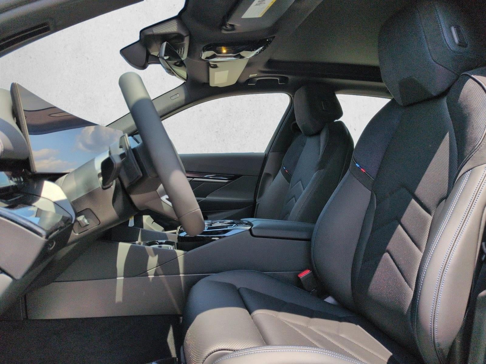 2027 BMW 550e xDrive Sedan