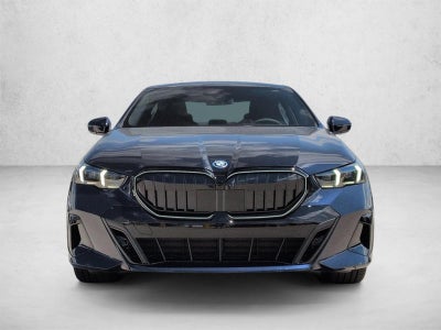 2027 BMW 550e xDrive Sedan