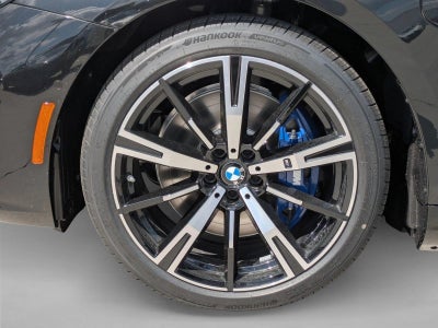 2027 BMW 550e xDrive Sedan