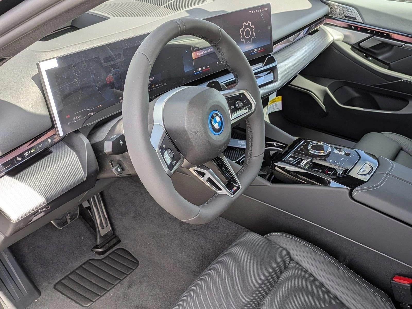 2027 BMW 550e xDrive Sedan