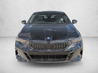 2027 BMW 550e xDrive Sedan