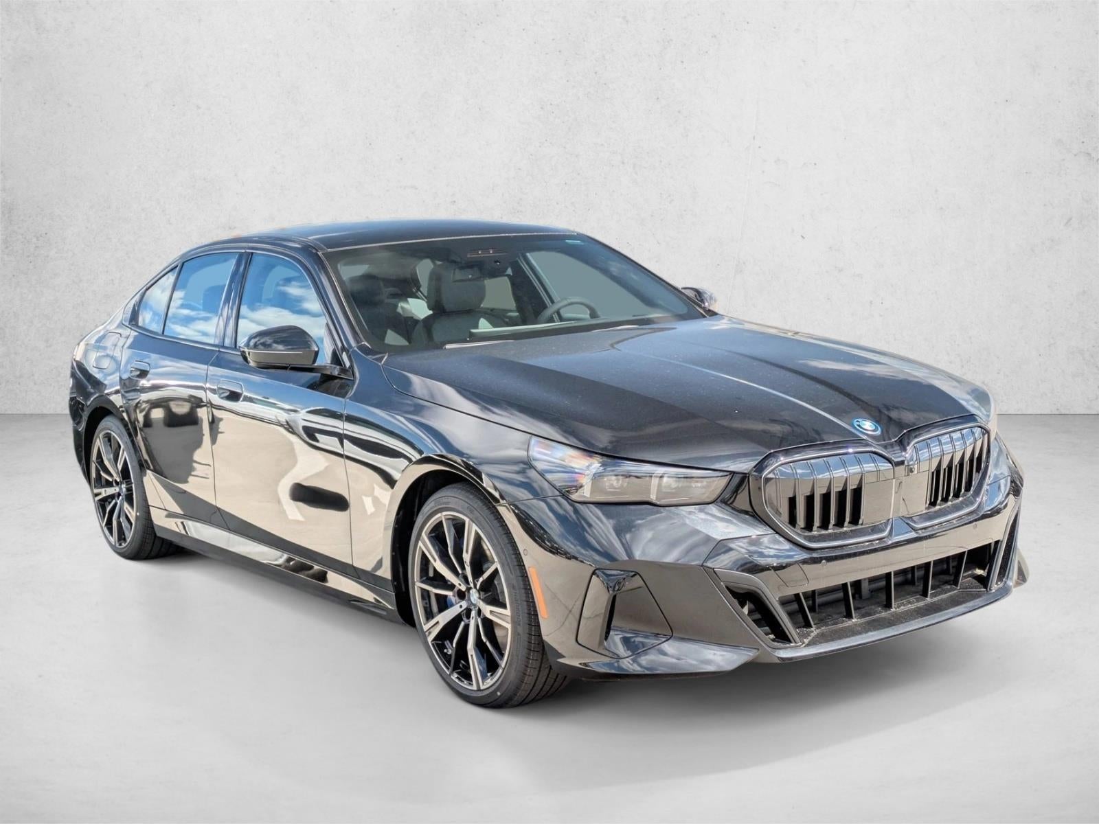 2027 BMW 550e xDrive Sedan