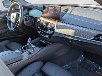 2023 BMW 530e xDrive Plug-In Hybrid