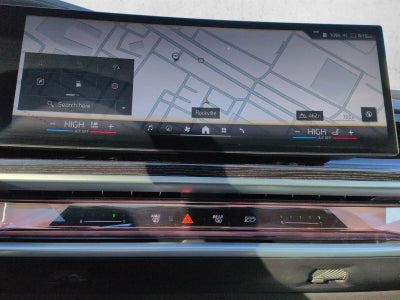 2025 BMW 740i xDrive Sedan