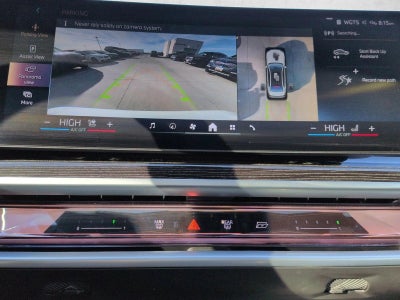 2025 BMW 740i xDrive Sedan