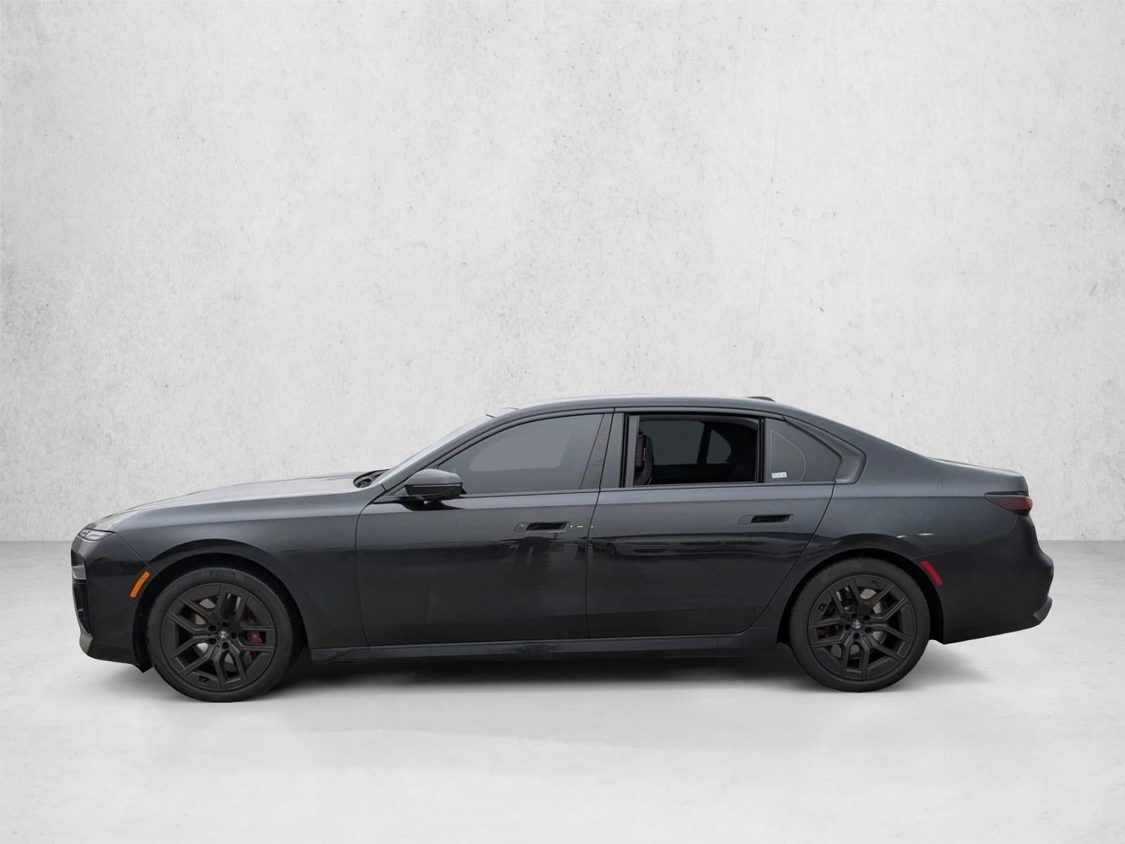 2024 BMW 760i xDrive Sedan