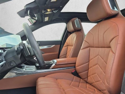 2024 BMW 760i xDrive Sedan