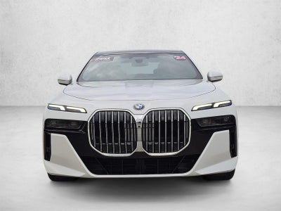 2024 BMW 760i xDrive Sedan