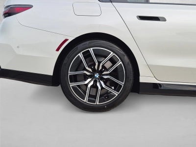 2024 BMW 760i xDrive Sedan