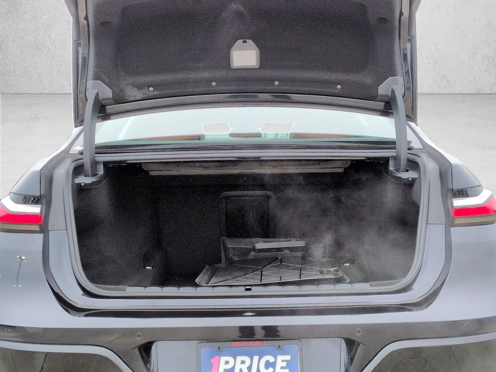 2024 BMW 760i xDrive Sedan